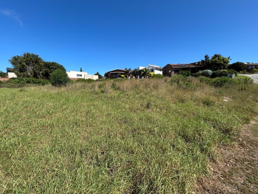 0 Bedroom Property for Sale in Wavecrest Eastern Cape